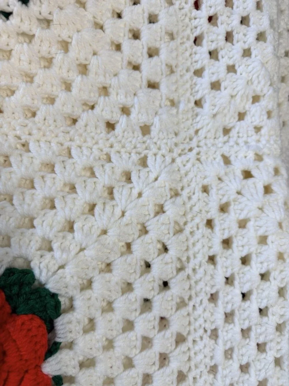 80X96 Crochet Granny Square Afghan Red Roses Hand Made White Background